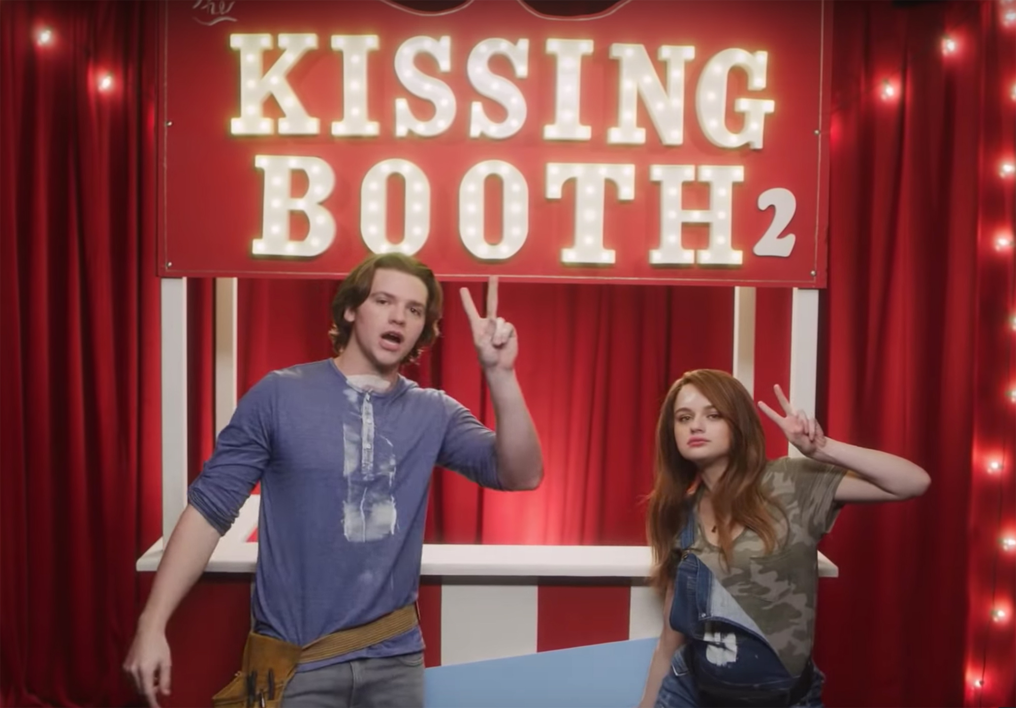 The Act's Joey King Talks Emmy-Nominated Role, Teases Kissing Booth 2