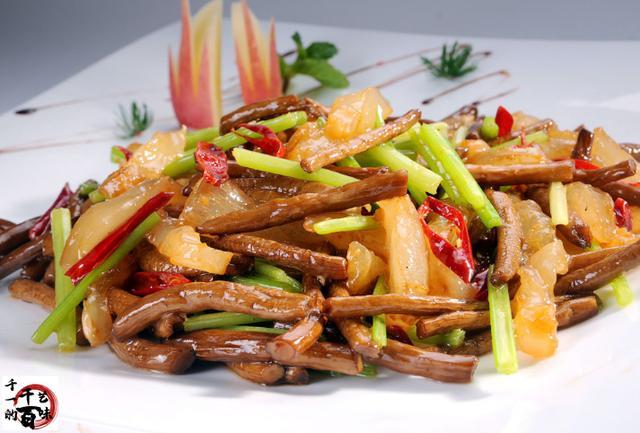 高品质宴席菜大乌参 鹿筋 牛肋排 银鳕鱼分享给大家
