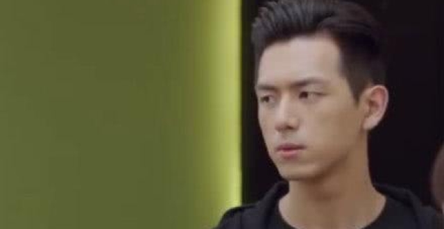 东亚醋王＋幼稚鬼？韩商言佟年终和好，盗版泄露杨紫发声杜绝黄牛