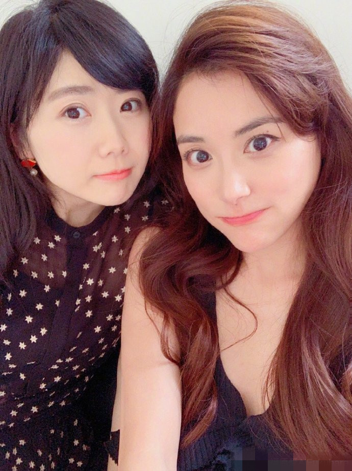 福原爱与老公姐姐同框比美 大眼美女组合颜值超高