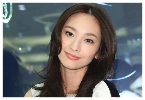 吴佩慈正式宣布怀第四胎，并且公布宝宝性别是女孩