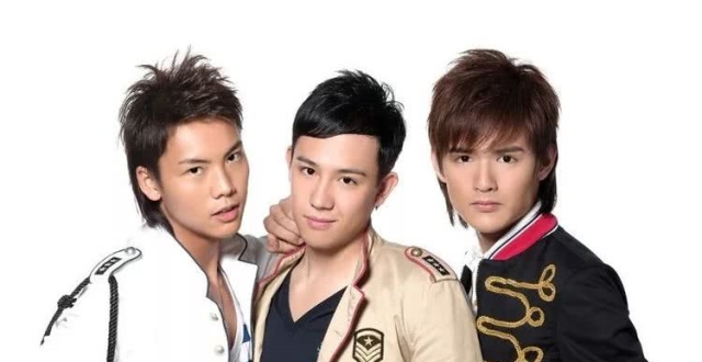 Boy'z张致恒刚宣布婚讯，就被小四小五曝一脚踏五船