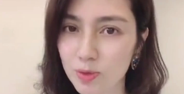 洪欣分享日常穿搭，意外暴露和张丹峰婚姻现状，比想象中要幸福多