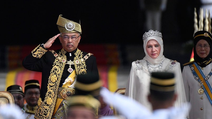 Photos Of The Agong And His Wife Holding Hands During Coronation Ceremony Melt Hearts