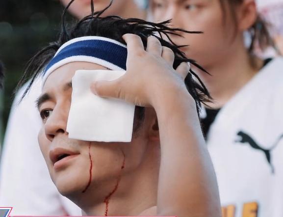 李晨录综艺鲜血直流！炎亚纶大呼心疼，想帮忙却被拒