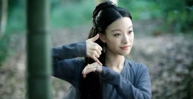 倪妮：谁说方脸不能演仙女