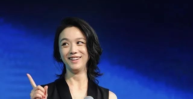 邓论追星成功，没错这就是我见到爱豆的样子