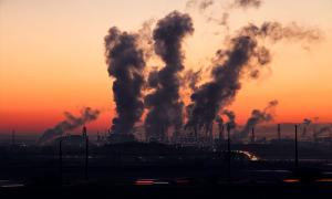 Global temperature rises could bring 'destructive' effects, UN warns