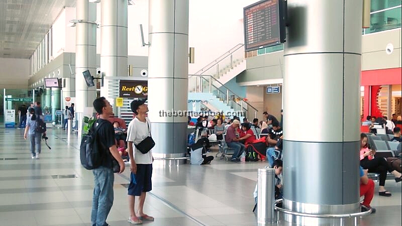 Poor weather at Sibu Airport forces several flights to be diverted, delayed