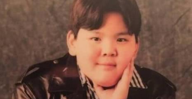 当初嫌他胖爱理不理，如今帅到你高攀不起，网友：胖子都是潜力股