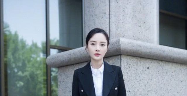 知情人曝贾乃亮为甜馨有意和李小璐复合，却遭姐姐反对