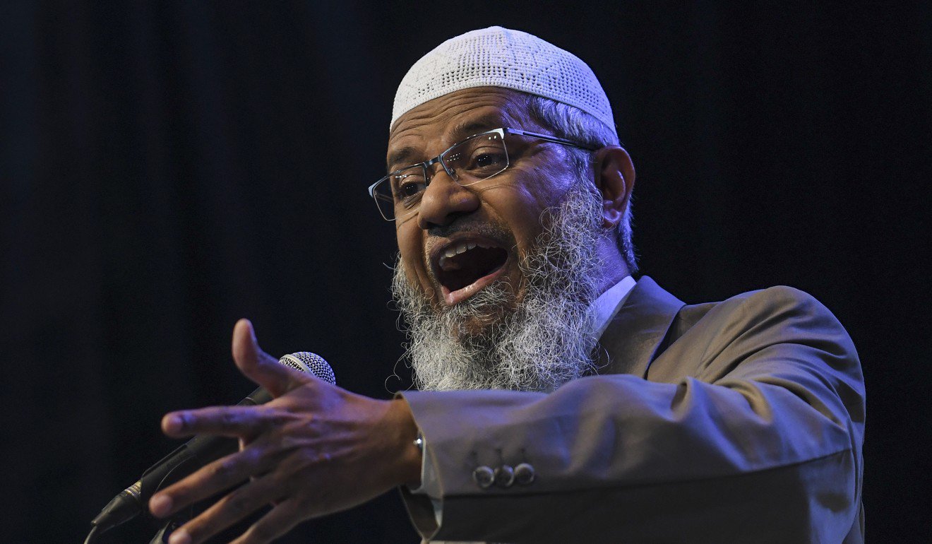 After 10-hour grilling, controversial preacher Zakir Naik apologises to Malaysians for race remarks