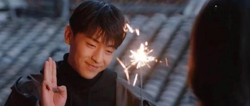 当有些明星失业了，他们可以去做杂技演员、厨子、艺术家……