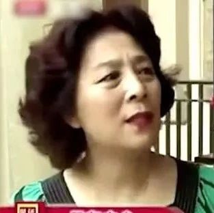 时隔4年，范妈妈透露范冰冰李晨分手真相，范冰冰：我也很无奈!