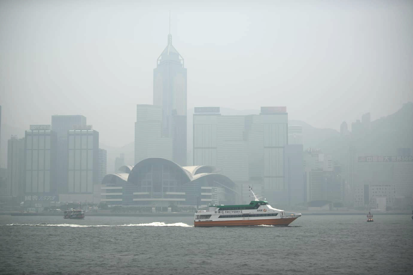 【避免外出】东涌元朗屯门指数「爆表」 全港空气污染达甚高