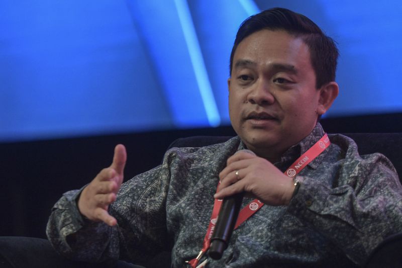 In economic forum, nearly two-thirds of respondents feel country ‘heading in wrong direction’