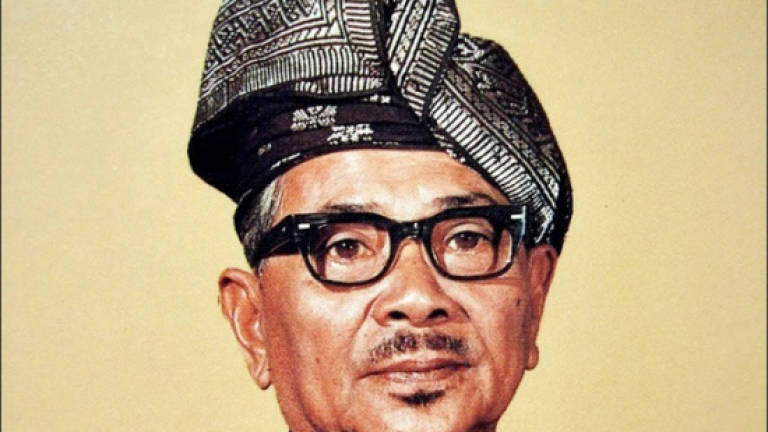 Report: Father of Independence died in sadness, grandson recalls