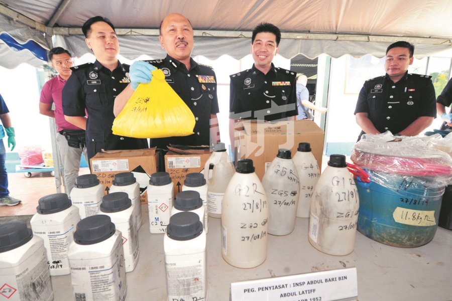 养牛场炼毒掩盖异味　警侦破捕3人