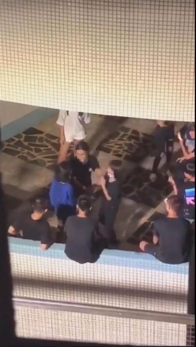 开学前纠众霸凌 新庄屁孩狂甩短髮妹巴掌
