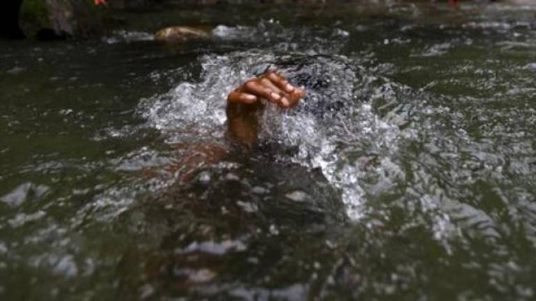 Teen drowns while bathing in disused mining pool