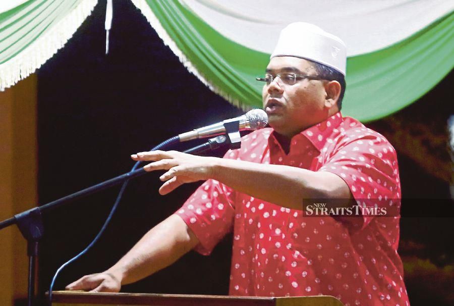 Police to record Lokman Adam's statement again on sex video