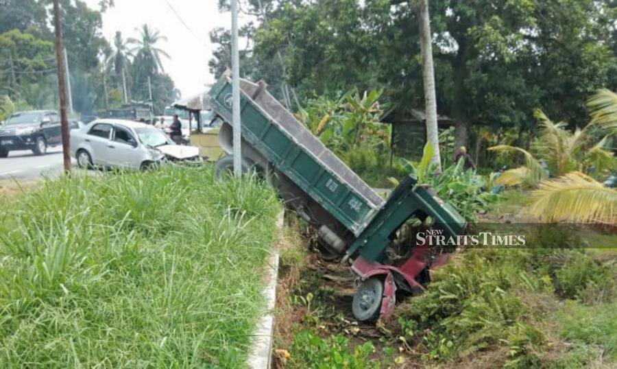 Three, including pregnant woman killed; baby among hurt in Perak crash