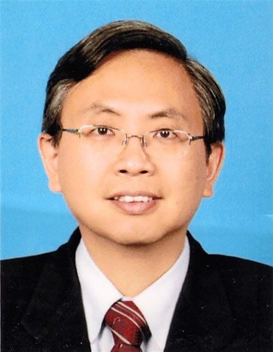 尤芳达接任优大校长