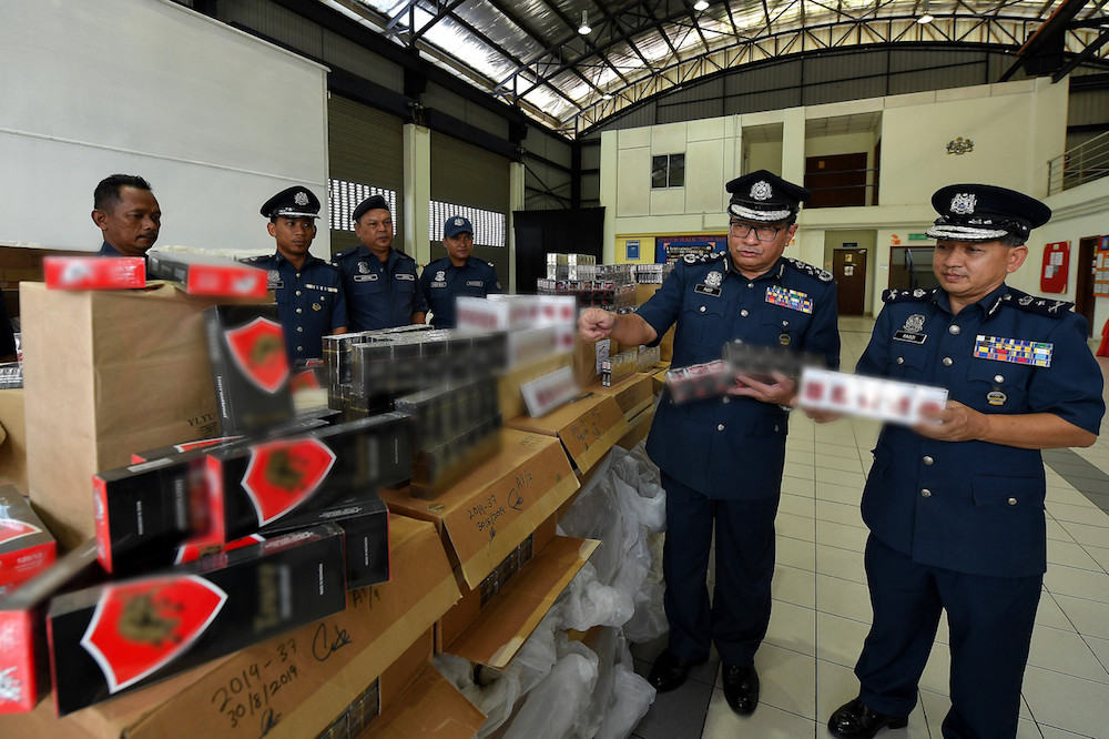 Customs: Contraband cigarettes worth RM25.4m seized nationwide so far this year