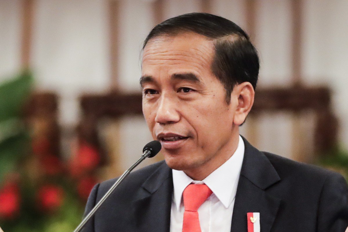 Jokowi tells ministers to take advantage of US-China trade war, as investors bypass Indonesia