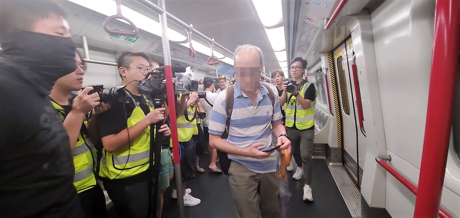 【修例风波】休班职员宝琳站遇袭受伤　港铁强烈谴责　