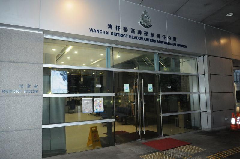 疑「点错相」 开业逾半世纪五金店被淋红油　