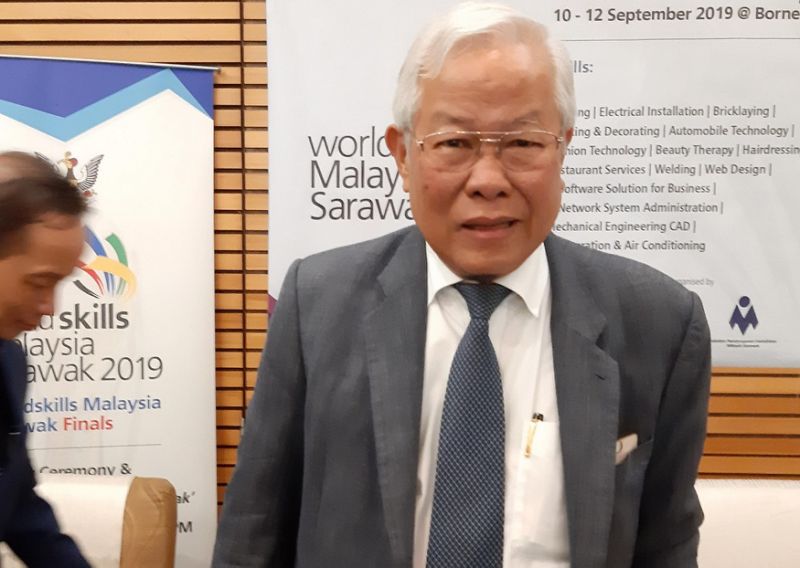 Sarawak minister says dispute with Putrajaya over dilapidated schools resolved