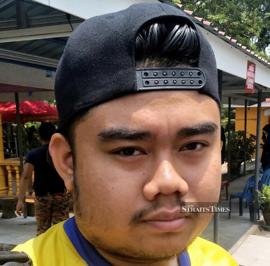 Teen goes missing after performing prayer at mosque