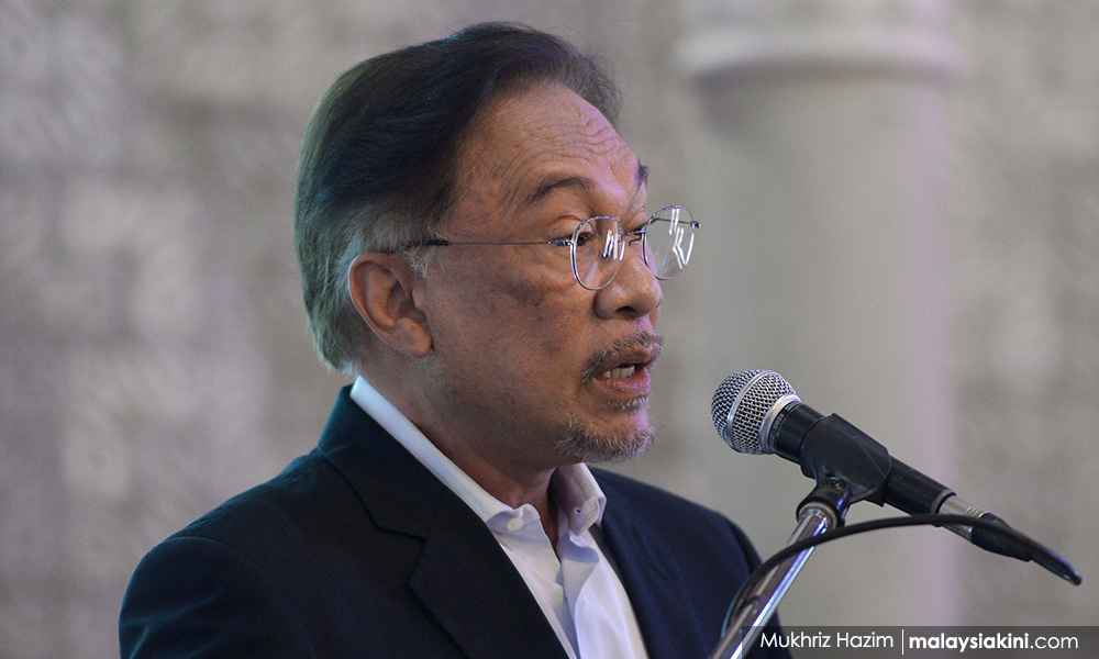 Anwar wants Azmin, EPU to relook 'failed' economic policies