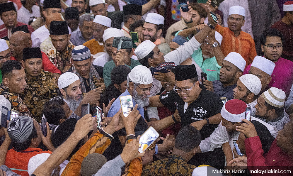 Zakir leads prayers in Malacca, no speeches