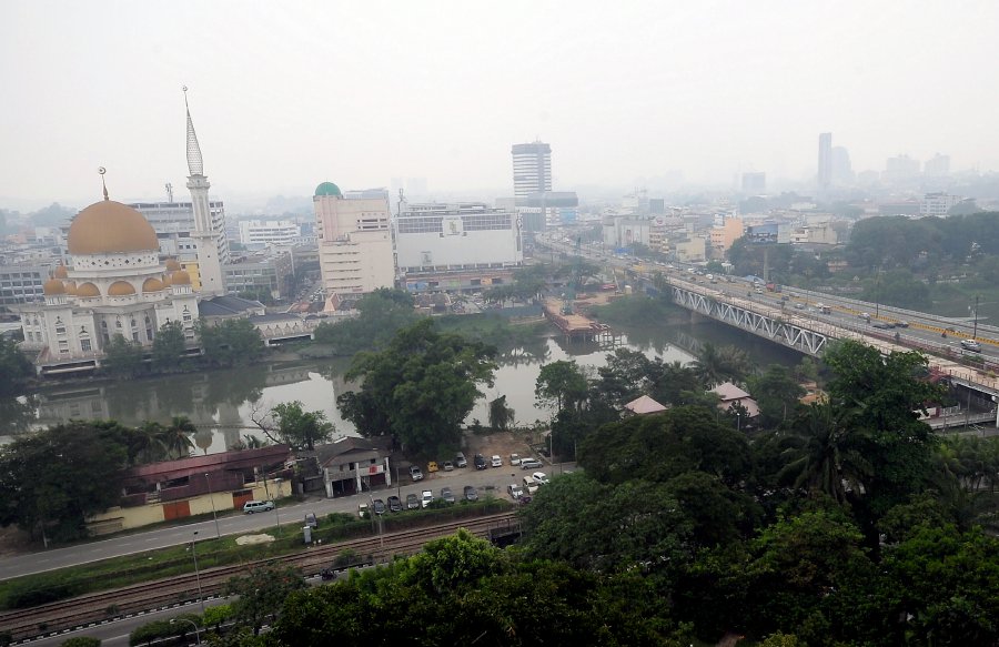 Selangor Health Department starts daily monitoring of haze related illnesses