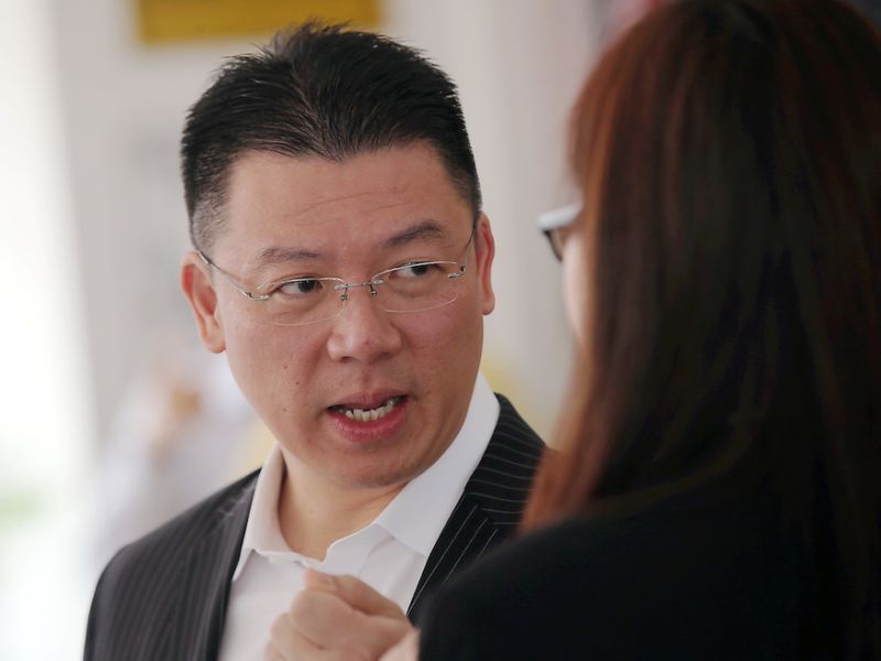 Bukit Aman to summon Najib over his Facebook postings against DAP’s Nga