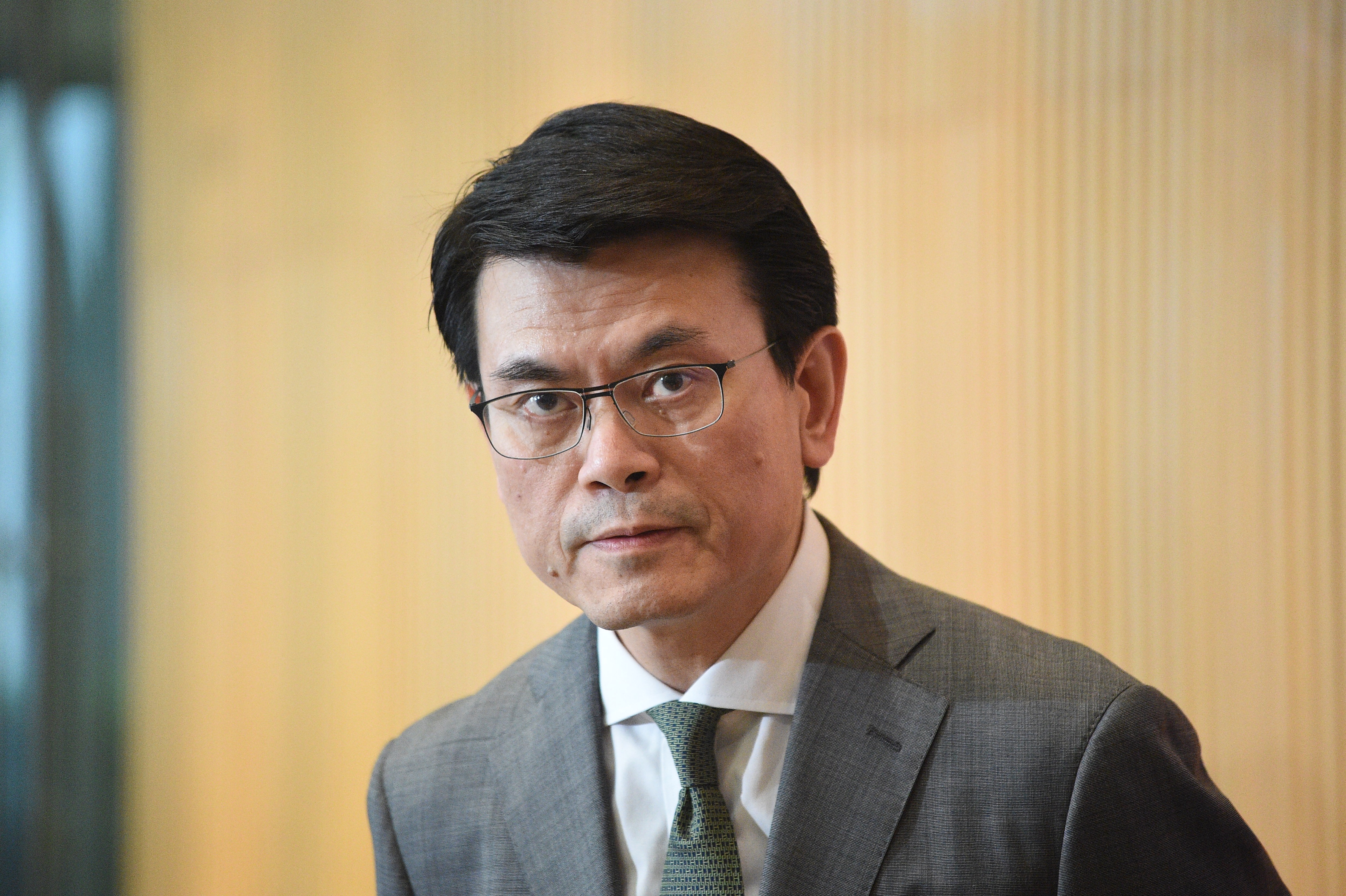 邱腾华：港贸易地位由基本法赋予 不受单一国家政策改变影响