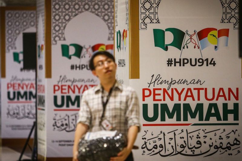 MCA to witness signing of Umno-PAS charter