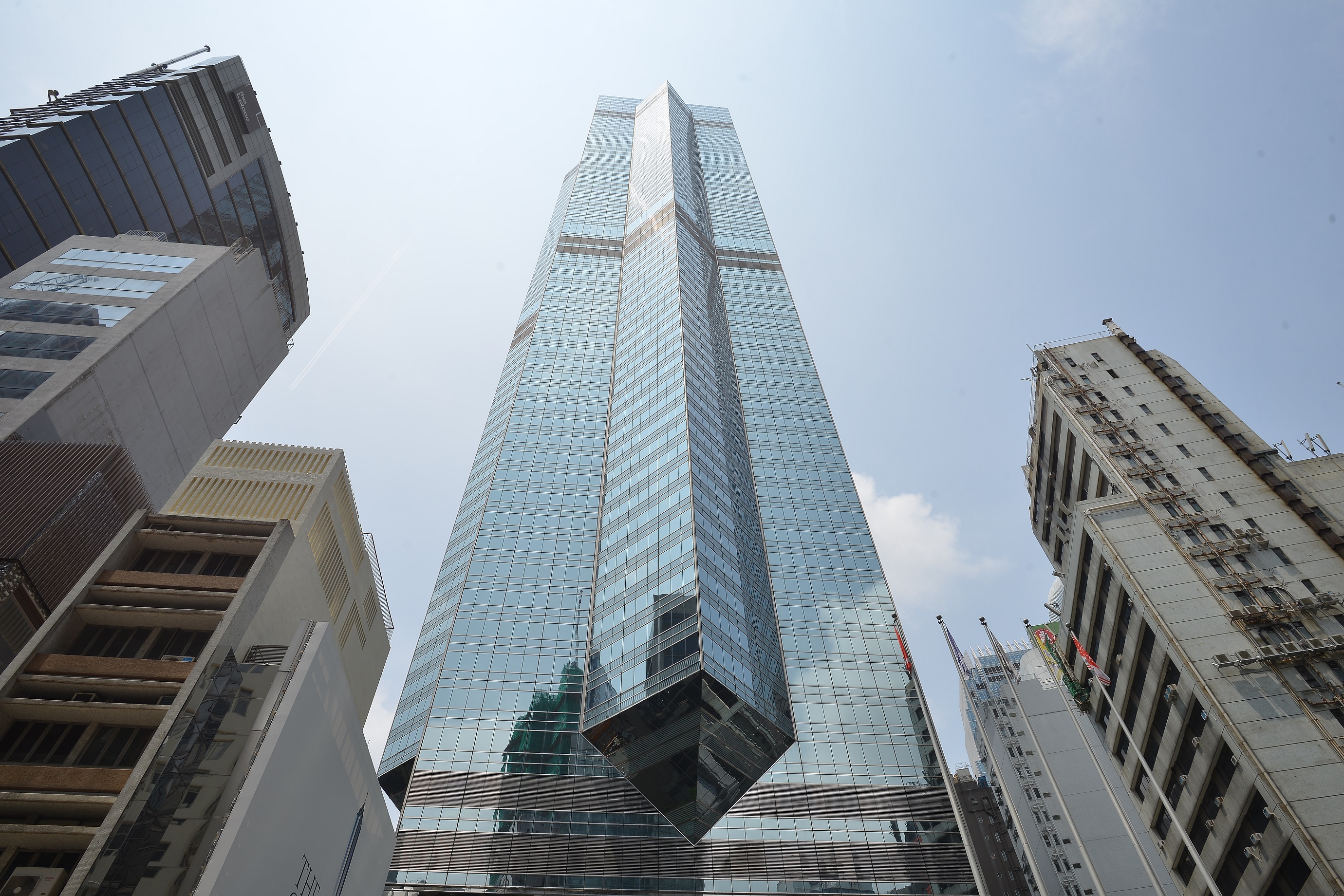 【修例风波】路透社：中央要求国企加强投资香港 化解乱局