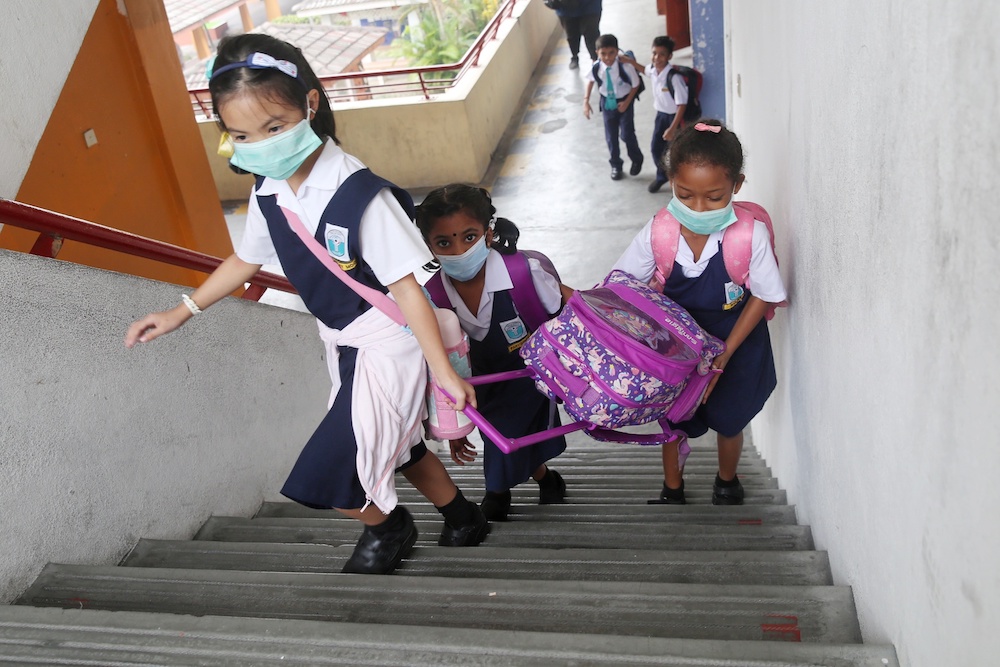 538 schools in Selangor closed as haze gets worse