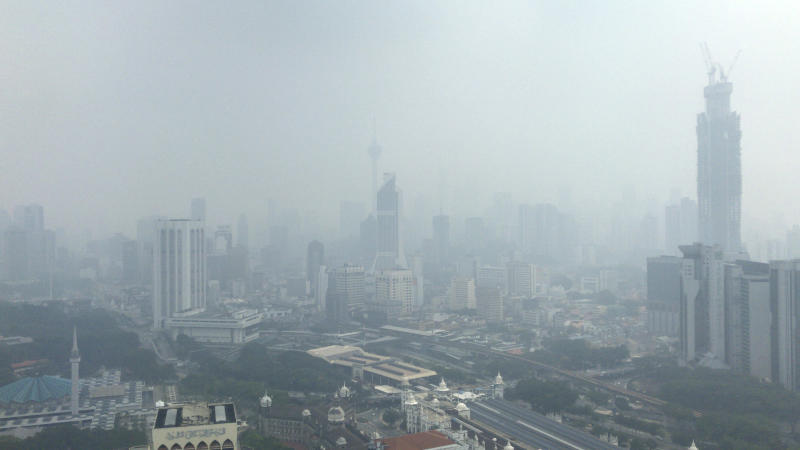Malaysia to fight smog with cloud seeding