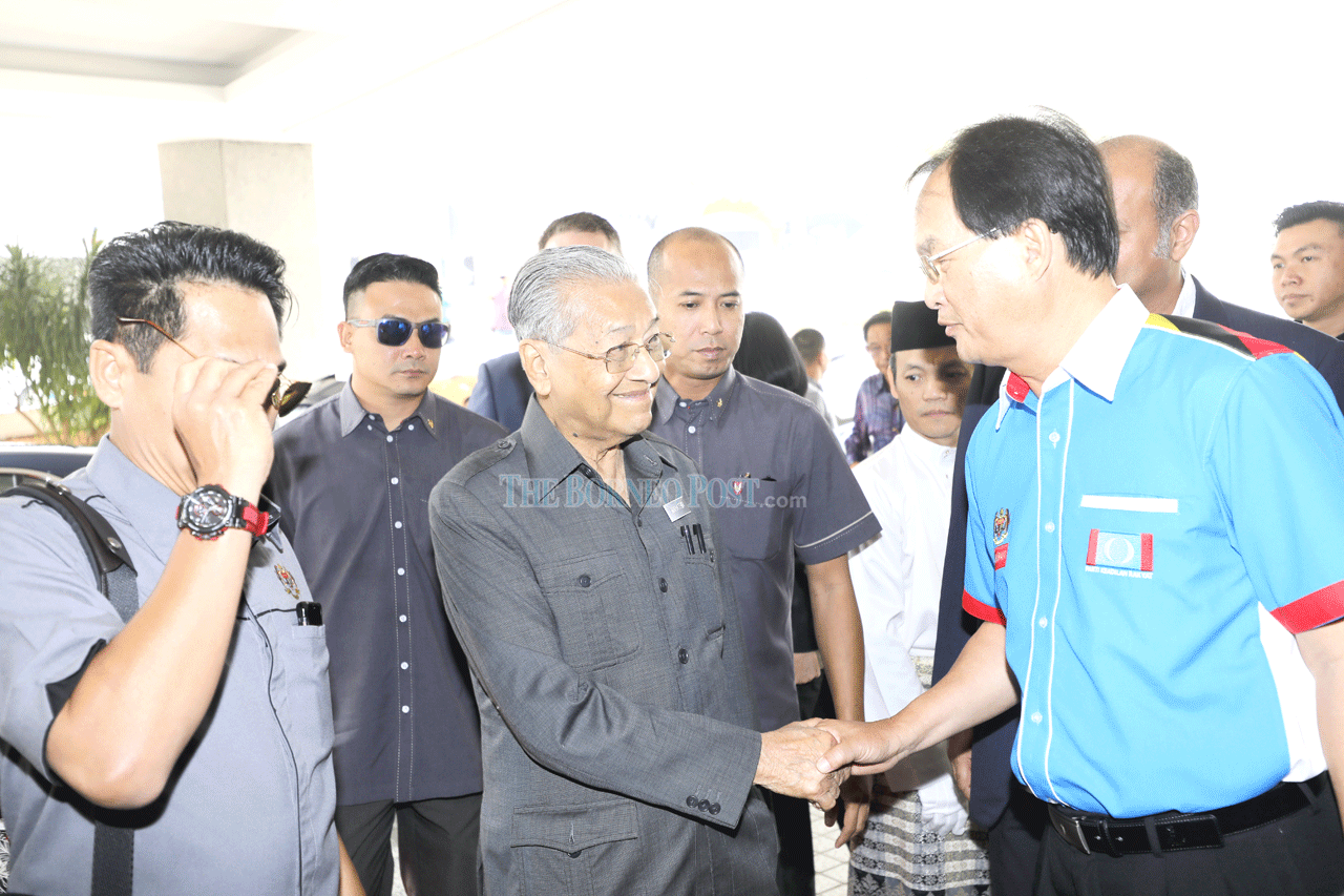 Tender for new S’wak-Sabah link road to open by year end — Baru
