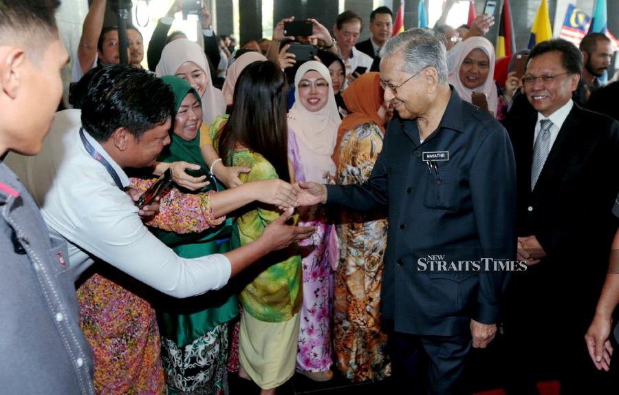 PM tells Sabah and Sarawak to capitalise on their vast land using modern agriculture
