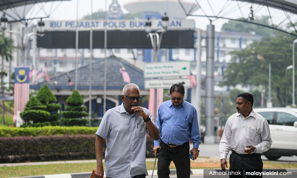 Police question Santiago for 90 mins over Zakir Naik's report