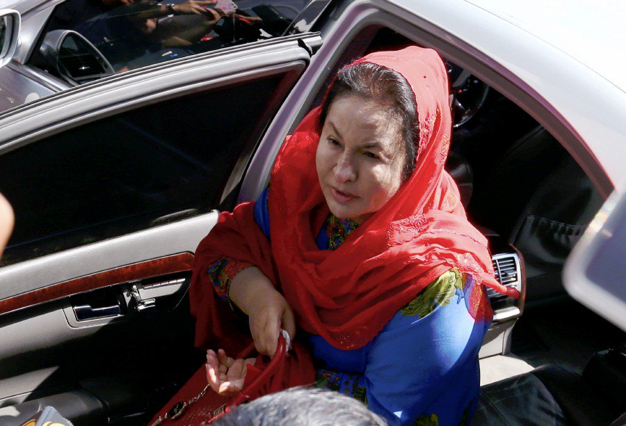 Lebanese jeweller ordered to deposit RM75,000 in suit against Rosmah