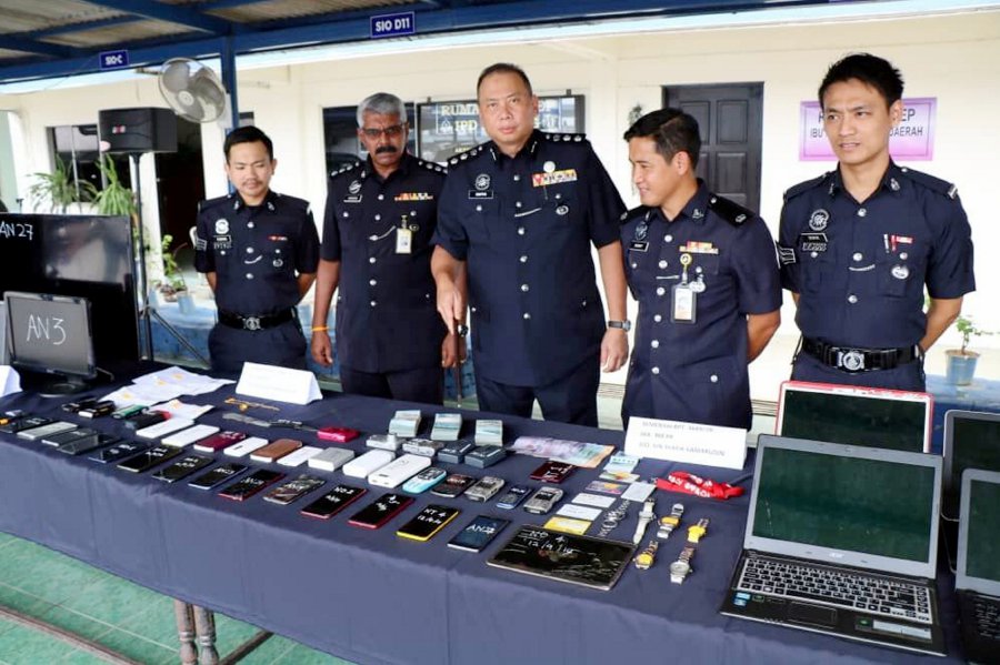 Police cripple house-breaking syndicate, woman among 12 arrested