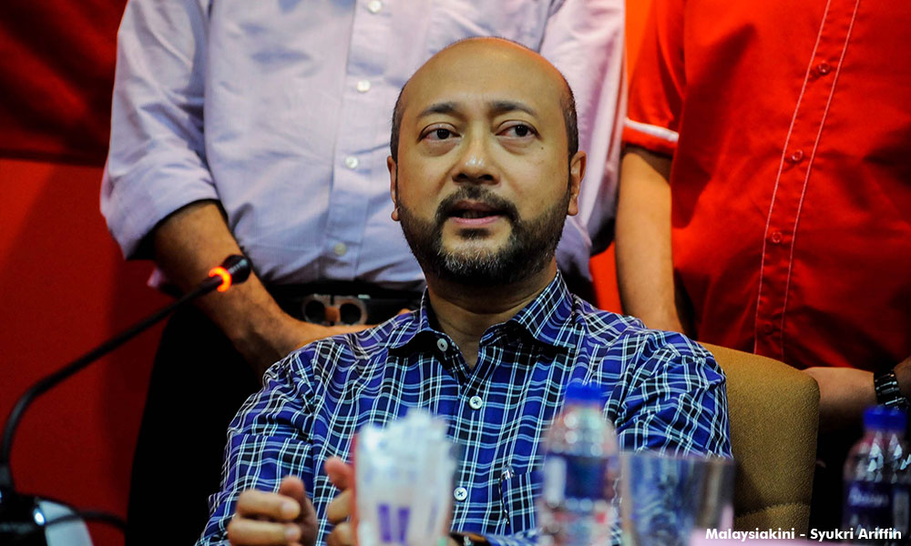Mukhriz urges paddy farmers to minimise burning activities