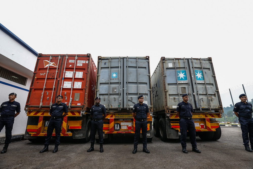 Cocaine worth RM2.4b seized in Malaysia’s largest haul