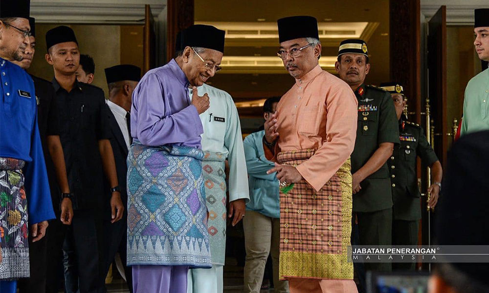 Yoursay: Those who rule should stop the division